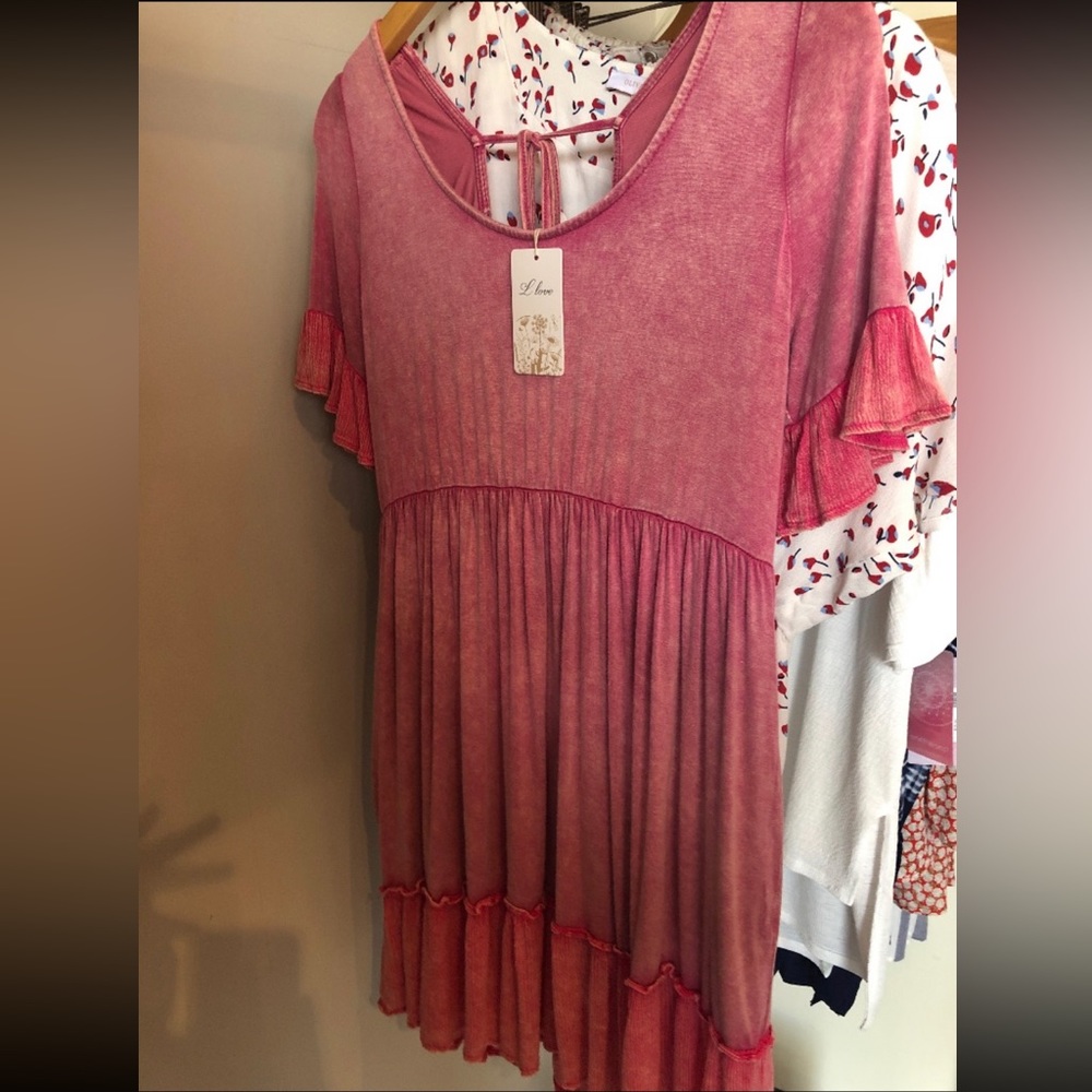 Size Small Pink Dress Boutique.